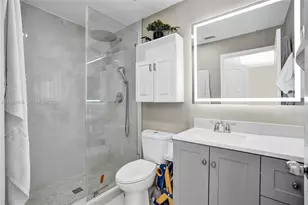 6405 SW 152nd Cir Pl, Miami, FL 33193 - Photo 25