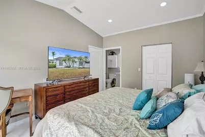 6405 SW 152nd Cir Pl #10-05, Miami, FL 33193 - Photo 13