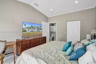 6405 SW 152nd Cir Pl, Miami, FL 33193 - Photo 13