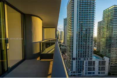 1000 Brickell Plaza #3106, Miami, FL 33131 - Photo 13