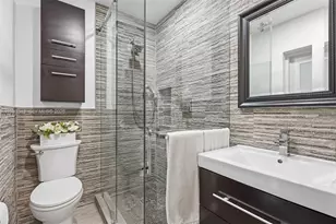 2485 NE 214th St, Miami, FL 33180 - Photo 27