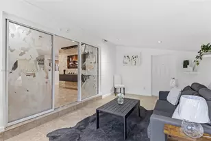 2485 NE 214th St, Miami, FL 33180 - Photo 33