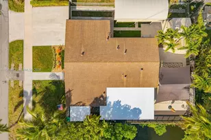 2485 NE 214th St, Miami, FL 33180 - Photo 53