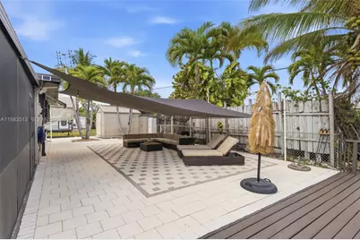 2485 NE 214th St, Miami, FL 33180 - Photo 7