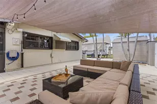 2485 NE 214th St, Miami, FL 33180 - Photo 47