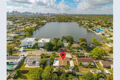 2485 NE 214th St, Miami, FL 33180 - Photo 1