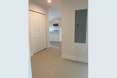 2555 NE 193rd St #2108, Miami, FL 33180 - Photo 19