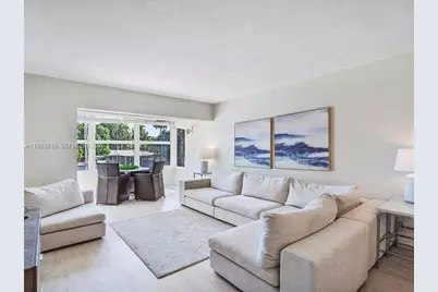 40 Isle Of Venice Dr #6, Fort Lauderdale, FL 33301 - Photo 9