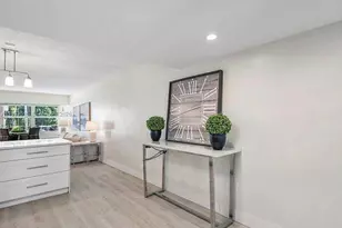 40 Isle of Venice Dr, Fort Lauderdale, FL 33301 - Photo 7