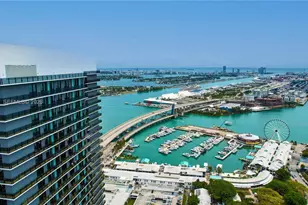 398 NE 5th St, Miami, FL 33132 - Photo 3