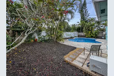 1772 NW 39th St, Oakland Park, FL 33309 - Photo 31