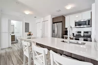 481 NE 29th St #702, Miami, FL 33137 - Photo 5