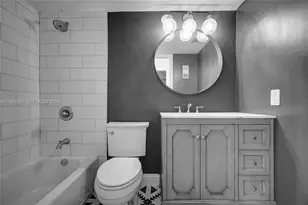 3100 W Rolling Hills Cir, Davie, FL 33328 - Photo 1