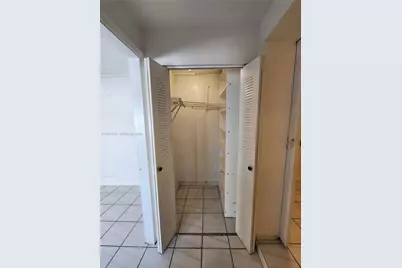 [Address not provided], Miami, FL 33165 - Photo 9