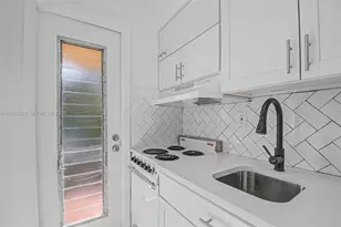 60 NW 79th St, Miami, FL 33150 - Photo 19