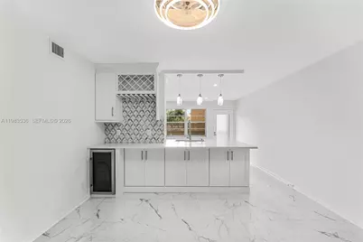 2303 Lucaya Ln #H2, Coconut Creek, FL 33066 - Photo 5