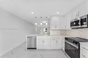 2303 Lucaya Ln, Coconut Creek, FL 33066 - Photo 3