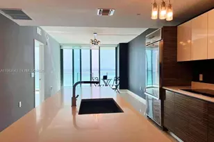 460 NE 28th St, Miami, FL 33137 - Photo 11