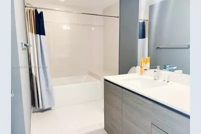 460 NE 28th St #1407, Miami, FL 33137 - Photo 31