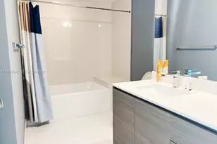 460 NE 28th St, Miami, FL 33137 - Photo 31