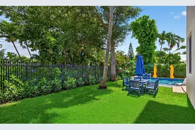 941 NE 119th St, Biscayne Park, FL 33161 - Photo 99