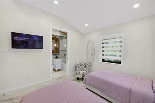 941 NE 119th St, Biscayne Park, FL 33161 - Photo 77