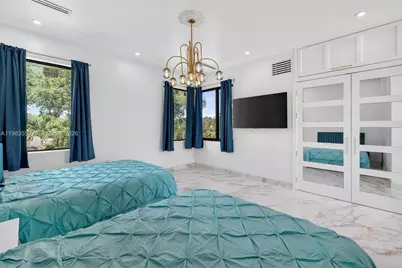 941 NE 119th St, Biscayne Park, FL 33161 - Photo 57