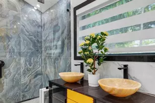 941 NE 119th St, Biscayne Park, FL 33161 - Photo 65