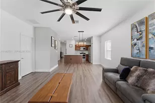 2381 NE 4th St, Homestead, FL 33033 - Photo 11