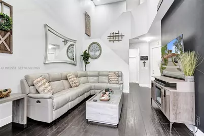 12513 NW 56th Dr, Coral Springs, FL 33076 - Photo 3