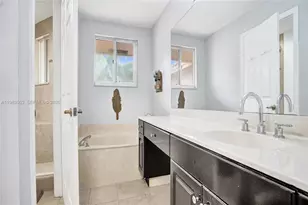 12513 NW 56th Dr, Coral Springs, FL 33076 - Photo 17