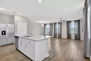 5610 SE Edgewater Circle, Stuart, FL 34997 - Photo 5