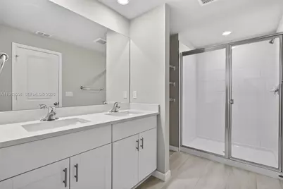 5610 SE Edgewater Cir, Stuart, FL 34997 - Photo 27