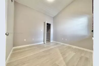 2811 N Oakland Forest Dr #306, Oakland Park, FL 33309 - Photo 21