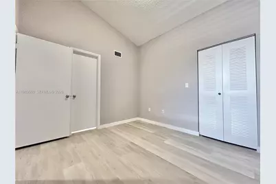 2811 N Oakland Forest Dr #306, Oakland Park, FL 33309 - Photo 23