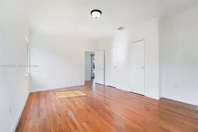 8975 Froude Ave, Surfside, FL 33154 - Photo 13