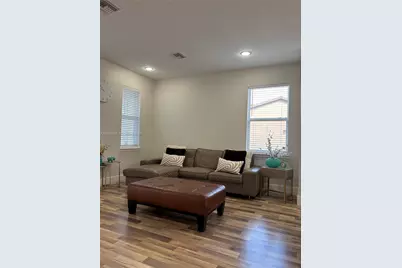 1001 La Mirada, Kissimmee, FL 34744 - Photo 5