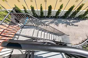 237 38th St, Miami Beach, FL 33140 - Photo 17