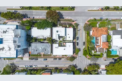 2463 Pine Tree Dr #PH, Miami Beach, FL 33140 - Photo 29