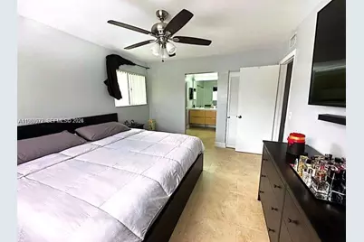 9729 Hammocks Blvd #207E, Miami, FL 33196 - Photo 15