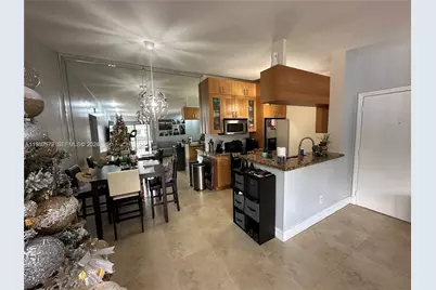 9729 Hammocks Blvd #207E, Miami, FL 33196 - Photo 5