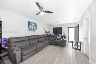 2419 NW 101st St, Miami, FL 33147 - Photo 17