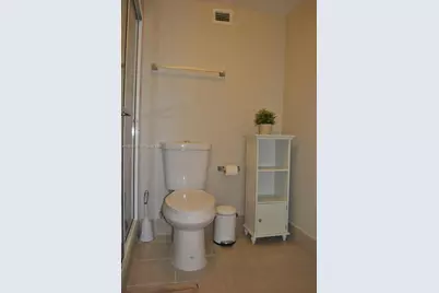 6039 Collins Ave #1006, Miami Beach, FL 33140 - Photo 17