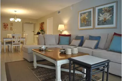 6039 Collins Ave #1006, Miami Beach, FL 33140 - Photo 3