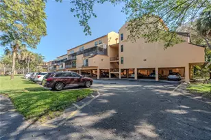 430 Commodore Dr, Plantation, FL 33325 - Photo 1