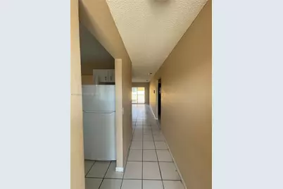 6121 W 24th Ave #206, Hialeah, FL 33016 - Photo 3