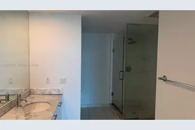500 Brickell Ave #3005, Miami, FL 33131 - Photo 9