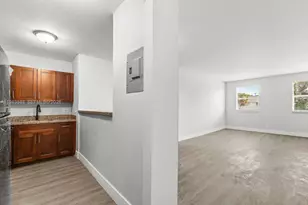 1530 Crescent Cir, Lake Park, FL 33403 - Photo 1