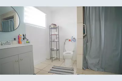 1720 NW 124th Ter, Miami, FL 33167 - Photo 43