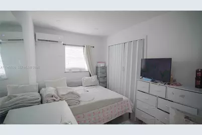 1720 NW 124th Ter, Miami, FL 33167 - Photo 29